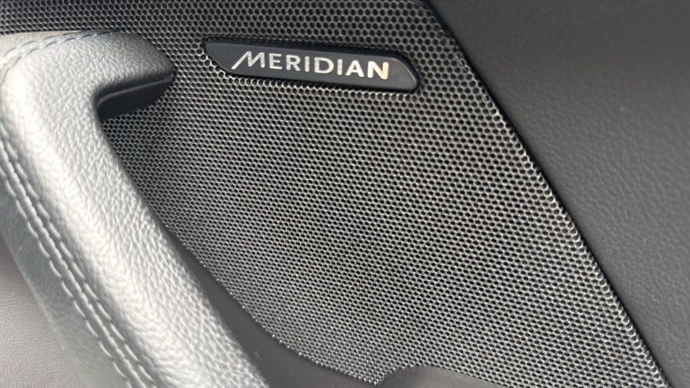 Jaguar F-Type 3.0 Supercharged V6 R-Dynamic 2dr Auto Petrol Coupe